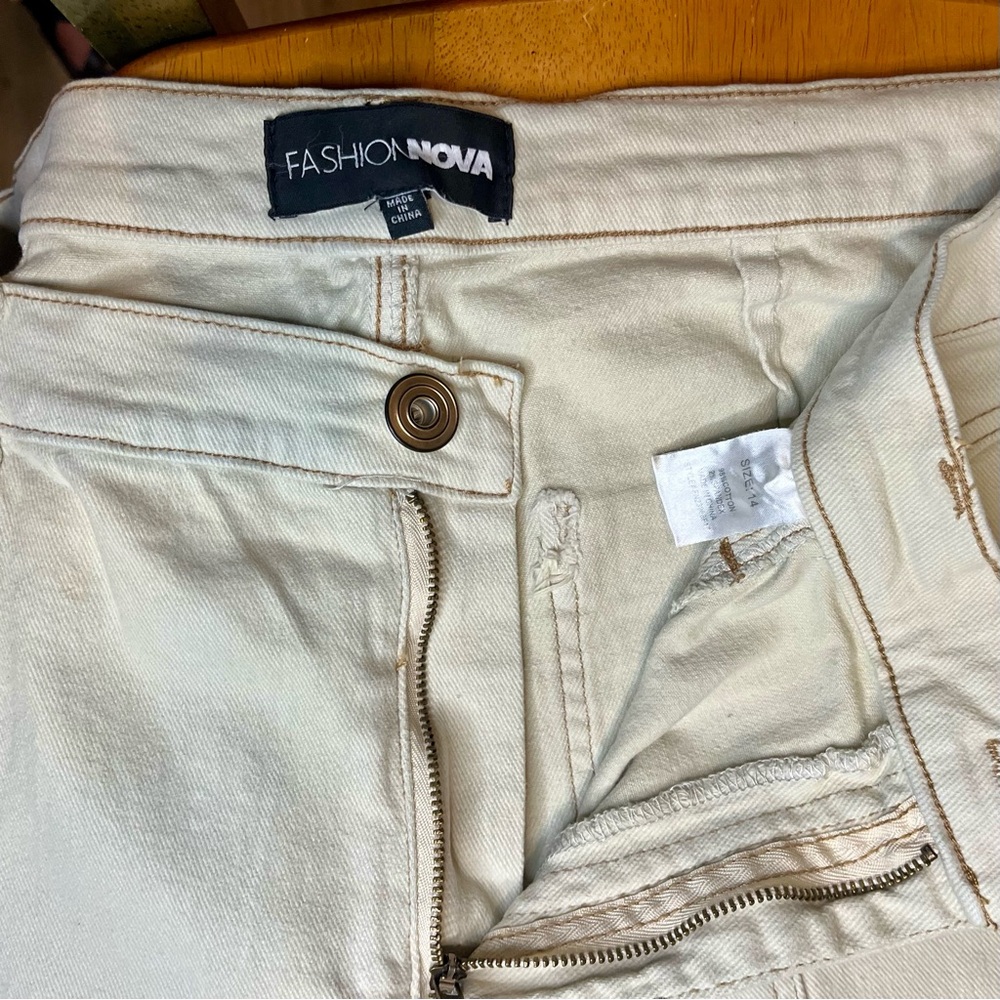 Lot of 3 Women’s Size 14 Jeans: Fashion Nova & H&M Bundle - Picture 5 of 11